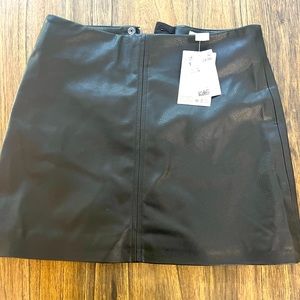 Vegan black leather skirt
